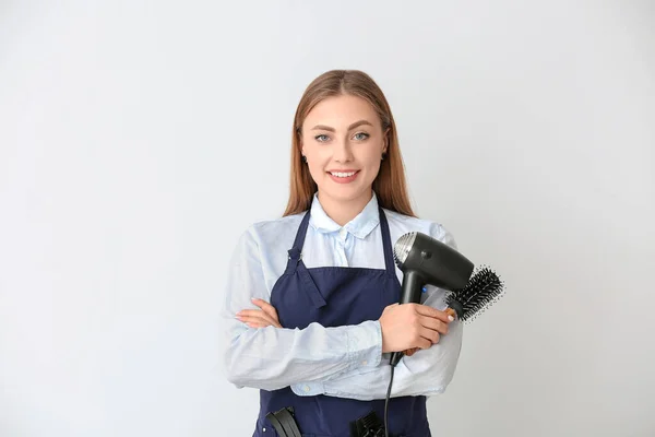 Peluquería Femenina Sobre Fondo Claro — Foto de Stock