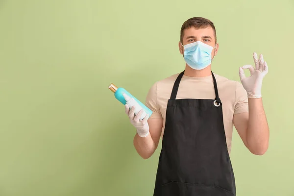 Happy Male Hairdresser Wearing Medical Mask Color Background Coronavirus Epidemic — Stock Photo, Image