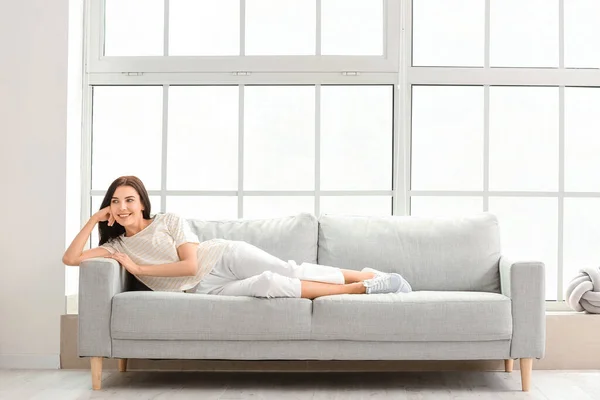 Young Woman Relaxing Sofa Home — Stock Photo, Image