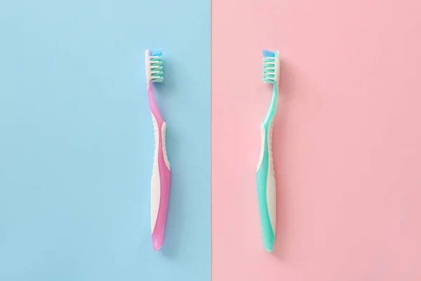 Brosses Dents Sur Fond Couleur — Photo