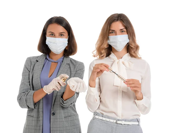 Female Makeup Artists Wearing Medical Masks White Background Coronavirus Epidemic — Stock Photo, Image
