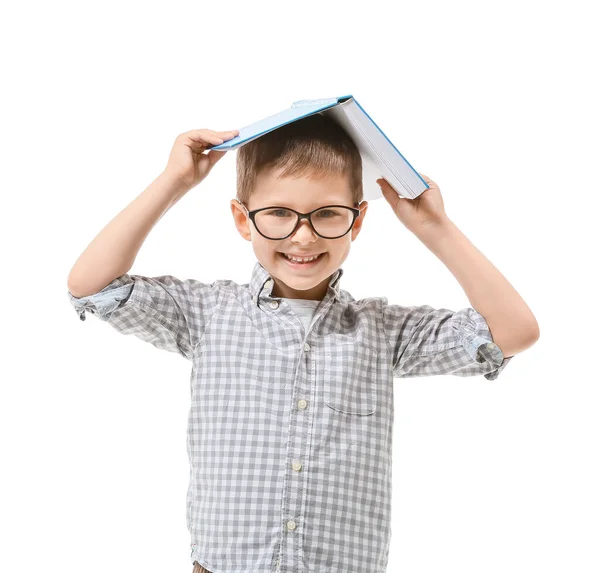 Netter Kleiner Junge Mit Buch Auf Weißem Hintergrund — Stockfoto