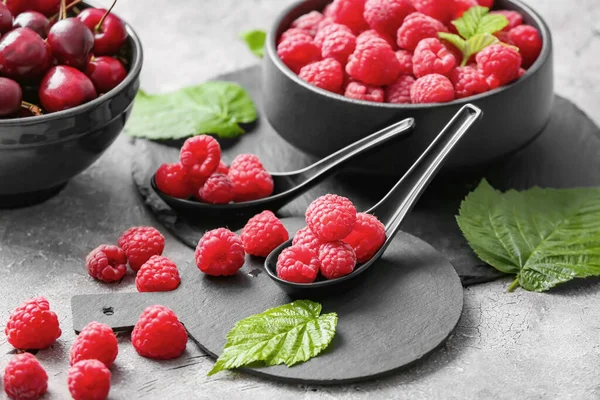 Tasty Ripe Raspberries Table — Stock Photo, Image