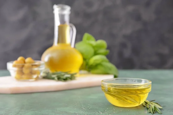 Bowl Rosemary Oil Table — Stock Photo, Image
