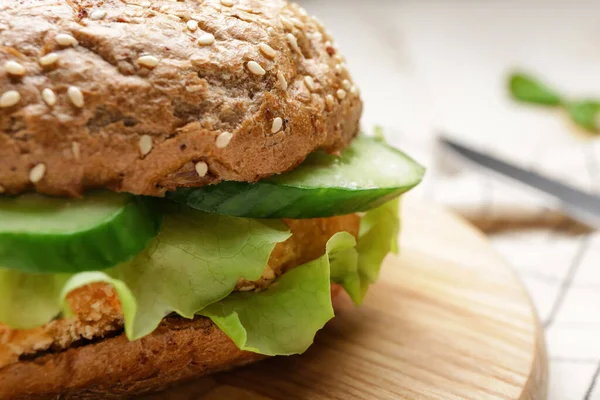 Board Tasty Vegan Burger Table Closeup — Stock Photo, Image