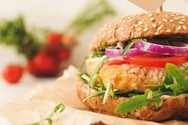 Tasty Vegan Burger Table Closeup — Stock Photo, Image