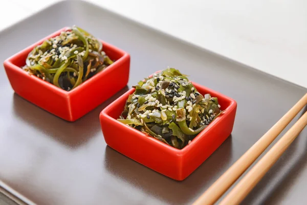 Bowls Tasty Seaweed Table — Stock Photo, Image