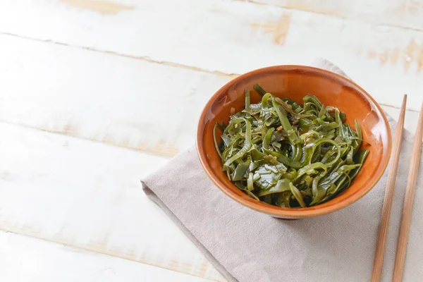 Bowl Tasty Seaweed Table — Stock Photo, Image