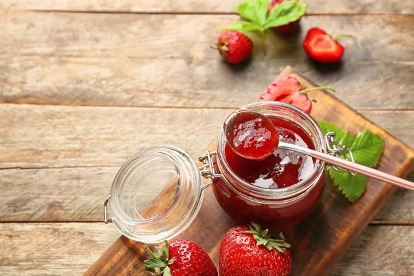 Pot Confiture Fraises Savoureuse Sur Table — Photo