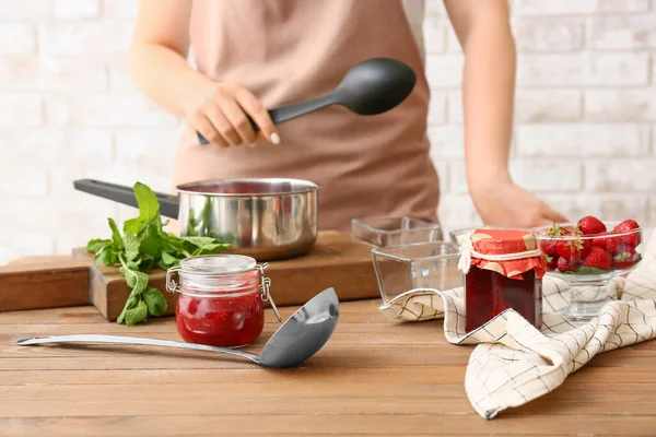 Woman Making Sweet Strawberry Jam Kitchen — Stock Photo, Image