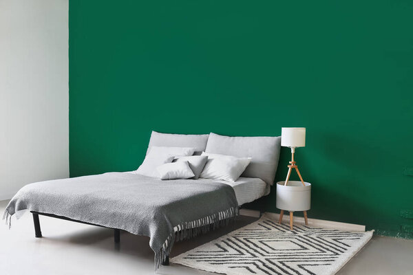 Интерьер современной стильной спальни