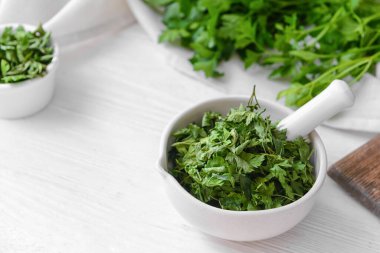 Masada maydanozlu havan.