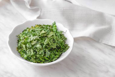 Masada kuru maydanozlu kase