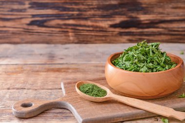 Masada kuru maydanozlu kase