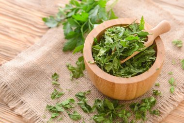 Masada kuru maydanozlu kase