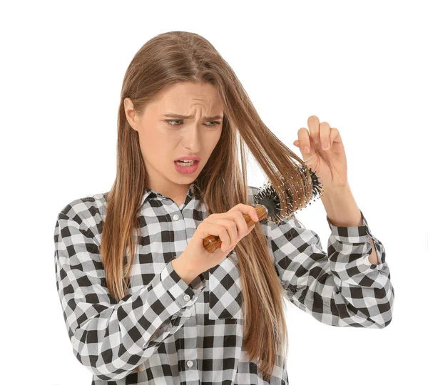 Femme Stressée Brossant Les Cheveux Sur Fond Blanc — Photo