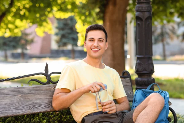 Young Man Bottle Water Park — Stock Photo, Image