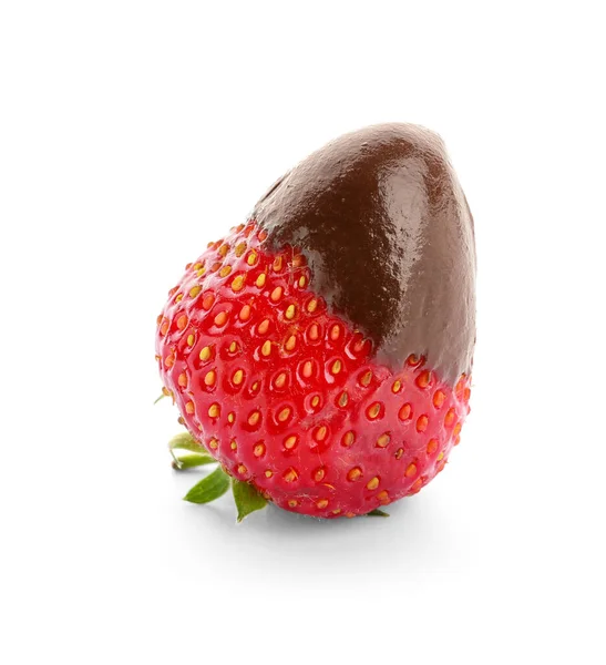 Leckere Erdbeere Schokolade Getaucht Auf Weißem Hintergrund — Stockfoto