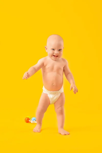 Retrato Lindo Bebé Fondo Color — Foto de Stock