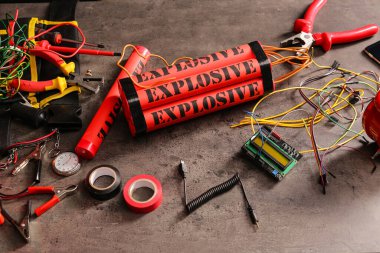 Masada bomba yapmak için parçalar