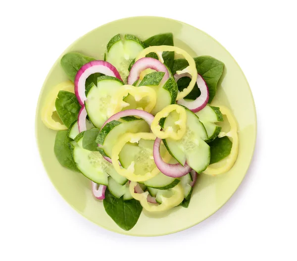 Placa Con Sabrosa Ensalada Pepino Sobre Fondo Blanco — Foto de Stock