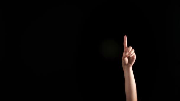 Yazısı Koyu Arka Planda Harfini Gösteriyor Şaret Dili Alfabesi — Stok video