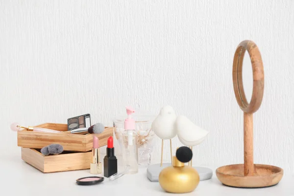 Set Makeup Cosmetics Mirror Table — Stock Photo, Image