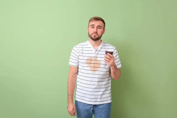 Stressed Young Man Coffee Stains His Shirt Color Background — Stock Photo, Image