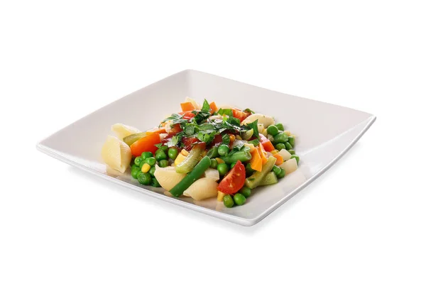 配上美味的意大利面和白底蔬菜 — 图库照片
