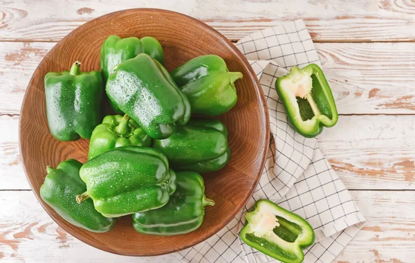 Plate Green Bell Pepper Table — Stock Photo, Image