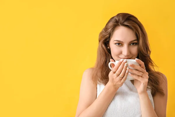 Beautiful Young Woman Cup Tea Color Background — Stock Photo, Image