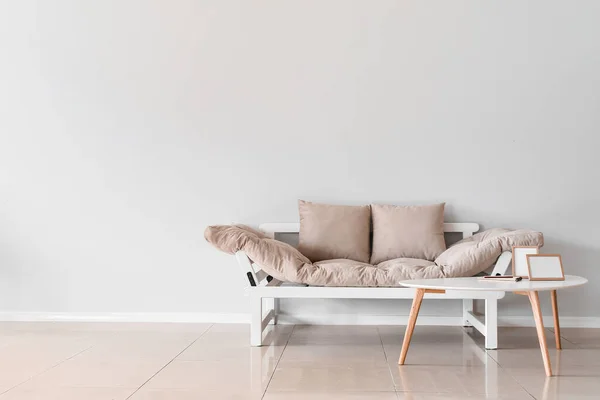 Interior Quarto Com Sofá Moderno — Fotografia de Stock