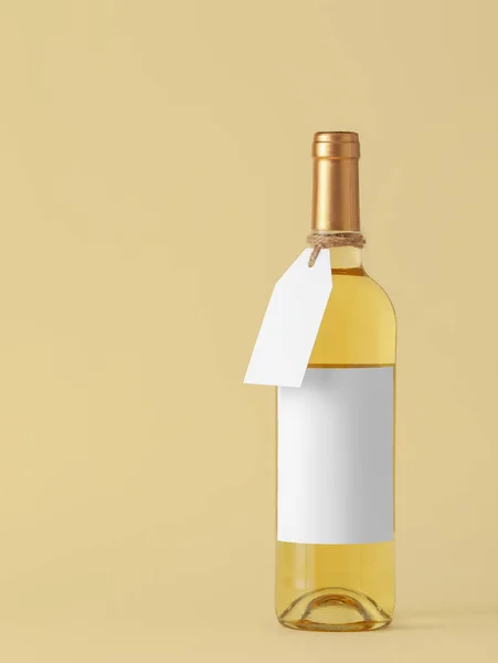 Garrafa Vinho Com Rótulo Branco Fundo Cor Mockup Para Design — Fotografia de Stock