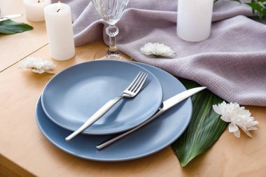 Restoranda güzel bir masa.