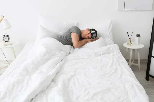 Young Man Suffering Insomnia Bedroom — Stock Photo, Image