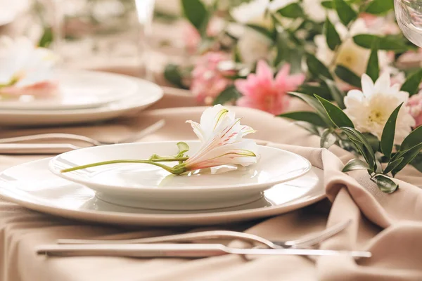 Restoranda Güzel Bir Masa — Stok fotoğraf