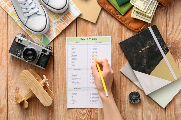 Woman Making Check List Things Pack Travel — Stock Photo, Image