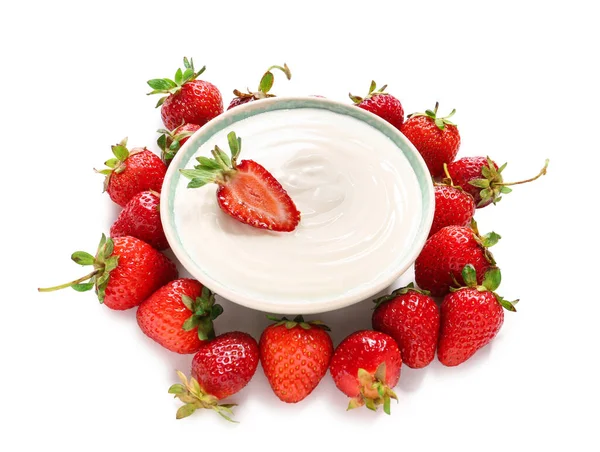 Schüssel Mit Gesundem Erdbeerjoghurt Auf Weißem Hintergrund — Stockfoto