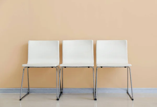 Modern Chairs Color Wall — Stock Photo, Image