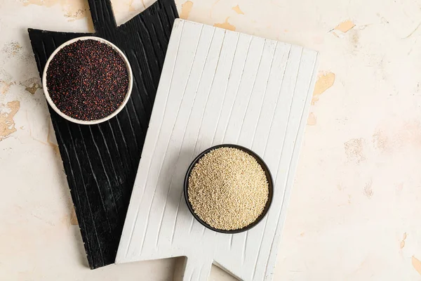 Bowls Different Quinoa White Background — Stock Photo, Image
