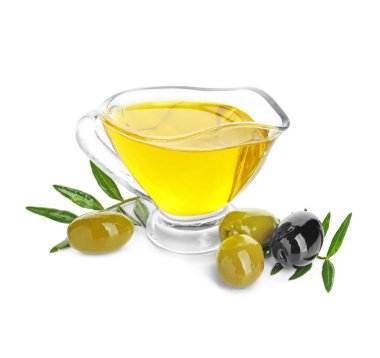 Beyaz arka planda zeytinyağı sosu.