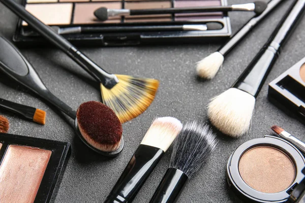 Set Makeup Brushes Cosmetics Grey Background — Stock Photo, Image