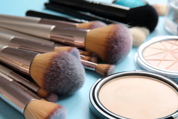 Set Makeup Brushes Cosmetics Color Background Closeup — Stock Photo, Image