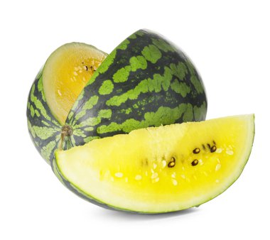 Beyaz arkaplanda olgun sarı karpuz