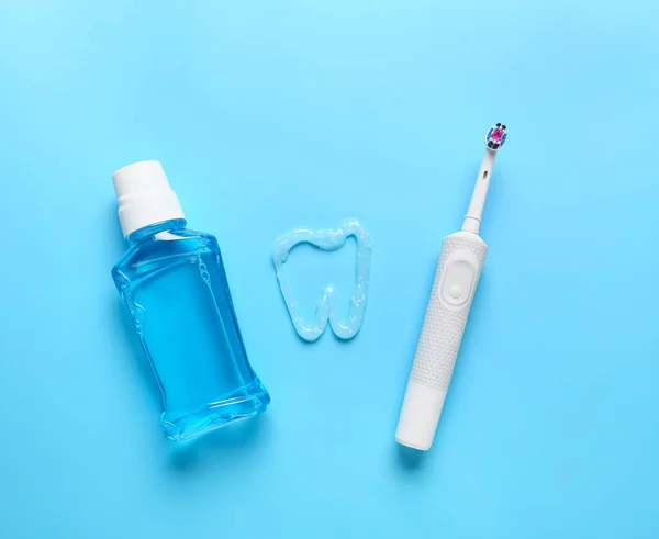 Elektrikli Diş Fırçası Arkaplanda Durulama — Stok fotoğraf