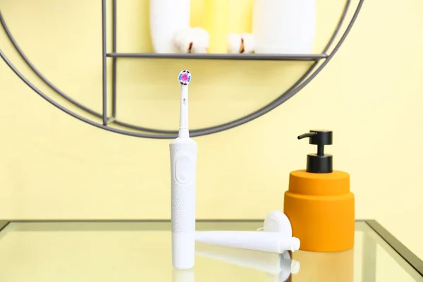 Zestaw Higieny Jamy Ustnej Stole Łazience — Zdjęcie stockowe