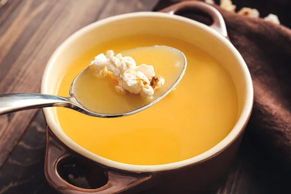 Eating Tasty Popcorn Soup Pot Closeup — Stock Photo, Image