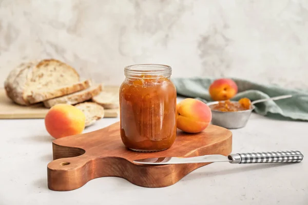 Jar Tasty Apricot Jam Table — Stock Photo, Image