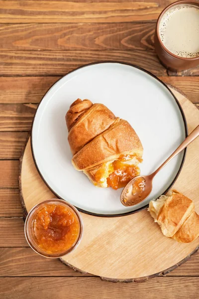 Jar Tasty Apricot Jam Croissant Table — Stock Photo, Image