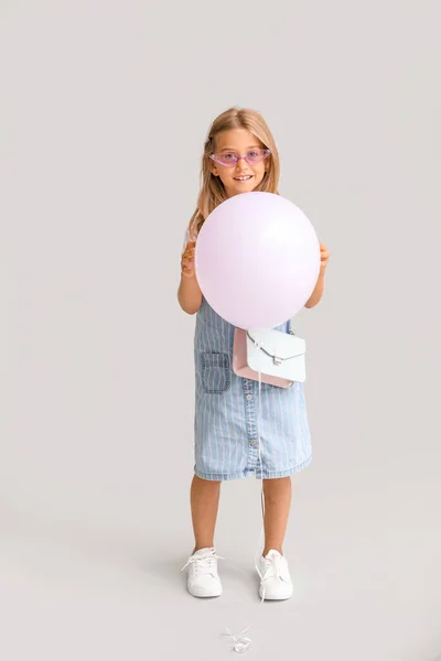 Little Girl Balloon Grey Background — Stock Photo, Image